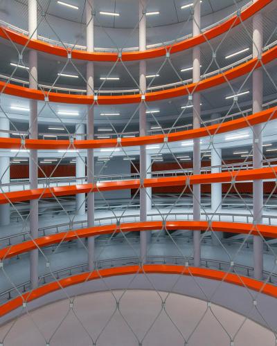 Architectural view of a modern multi-storey car park in Leiden with vibrant design.