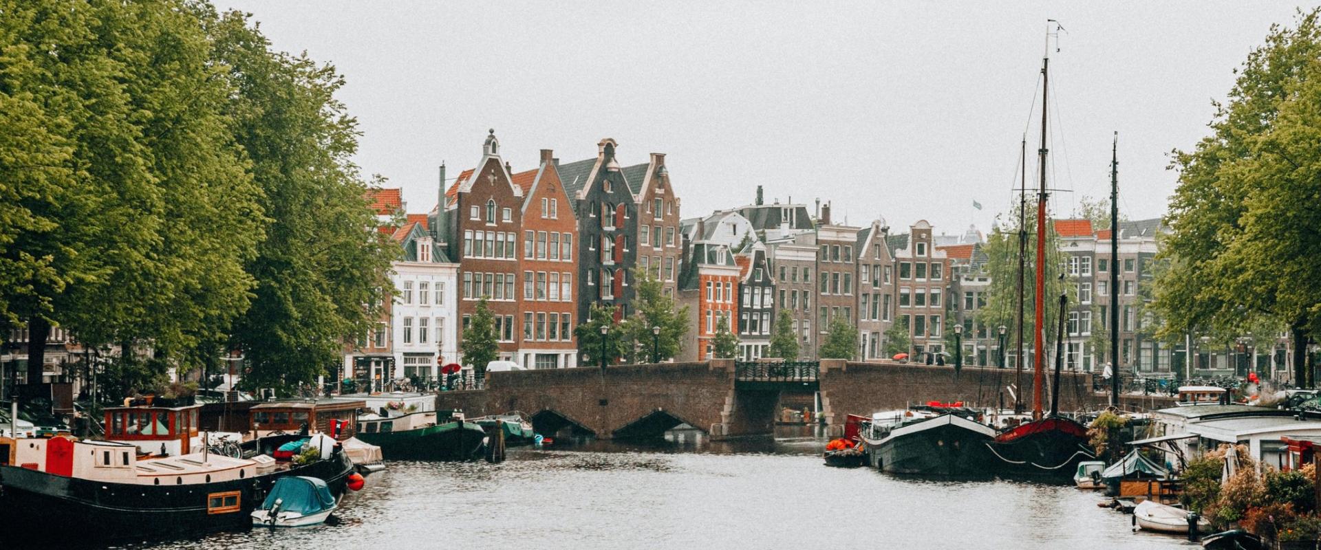 Canal Belt