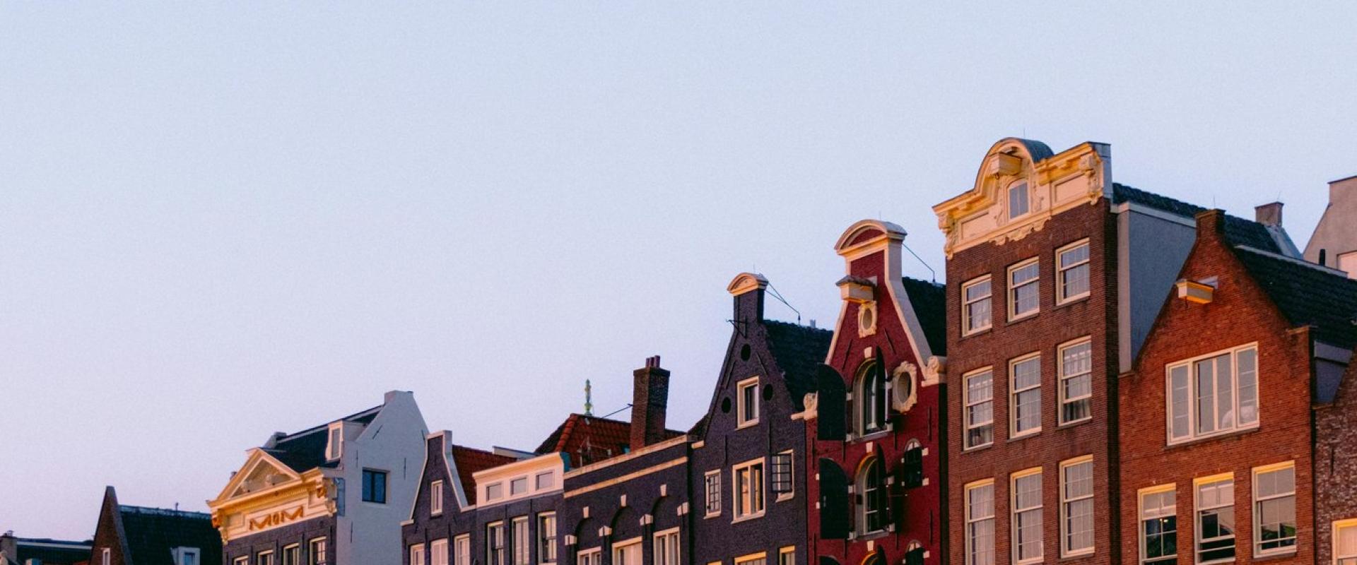 The Dark Side of Amsterdam