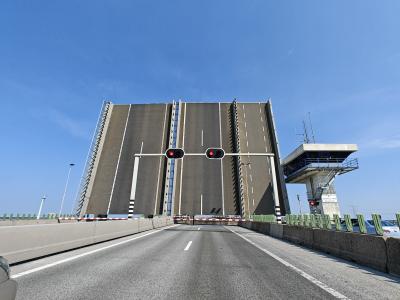 Ketelbrug (Flevoland) geopend vanaf de zuidkant (closeup) september 2024