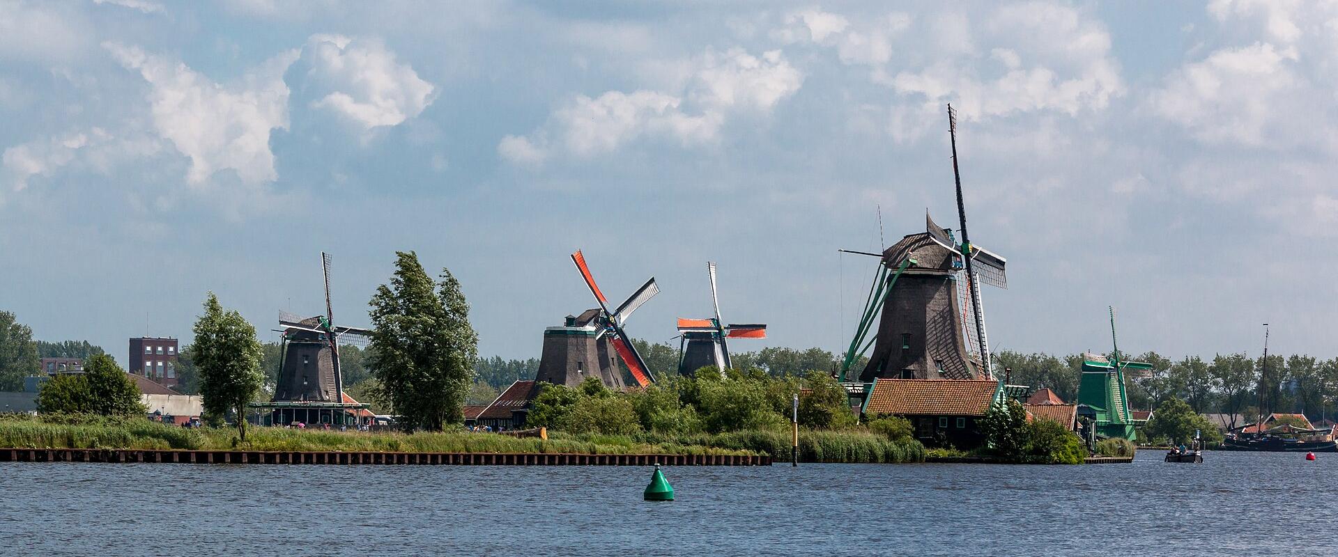 The row of historic windmills at the Zaanse Schans