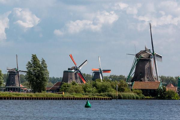 Zaanse Schans Windmill Tours