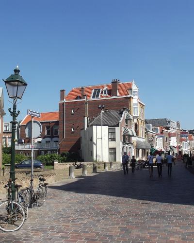Keizerstraat, the old main street of Scheveningen