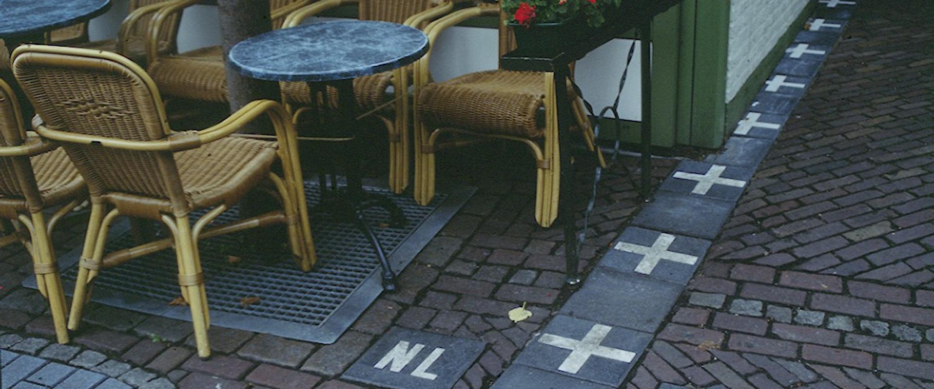 Pavement cafés