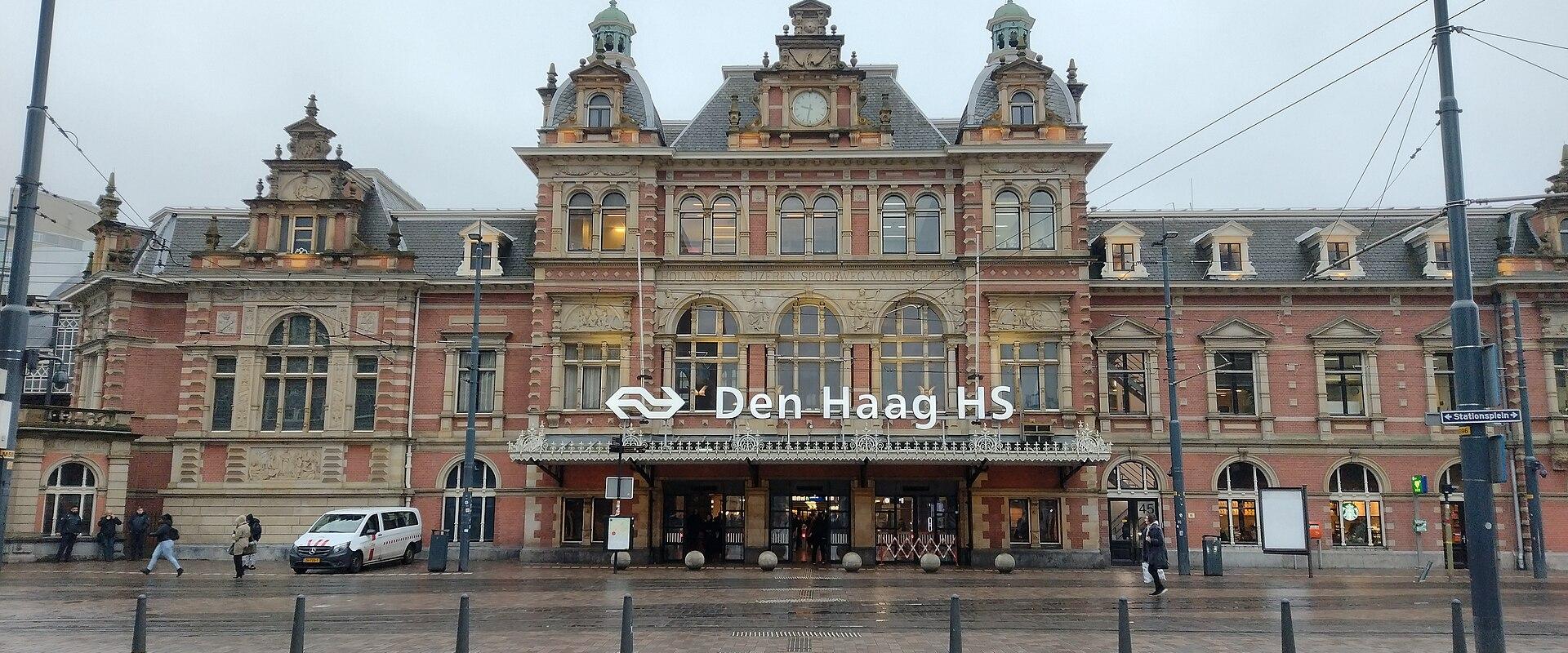 Getting Around the Netherlands