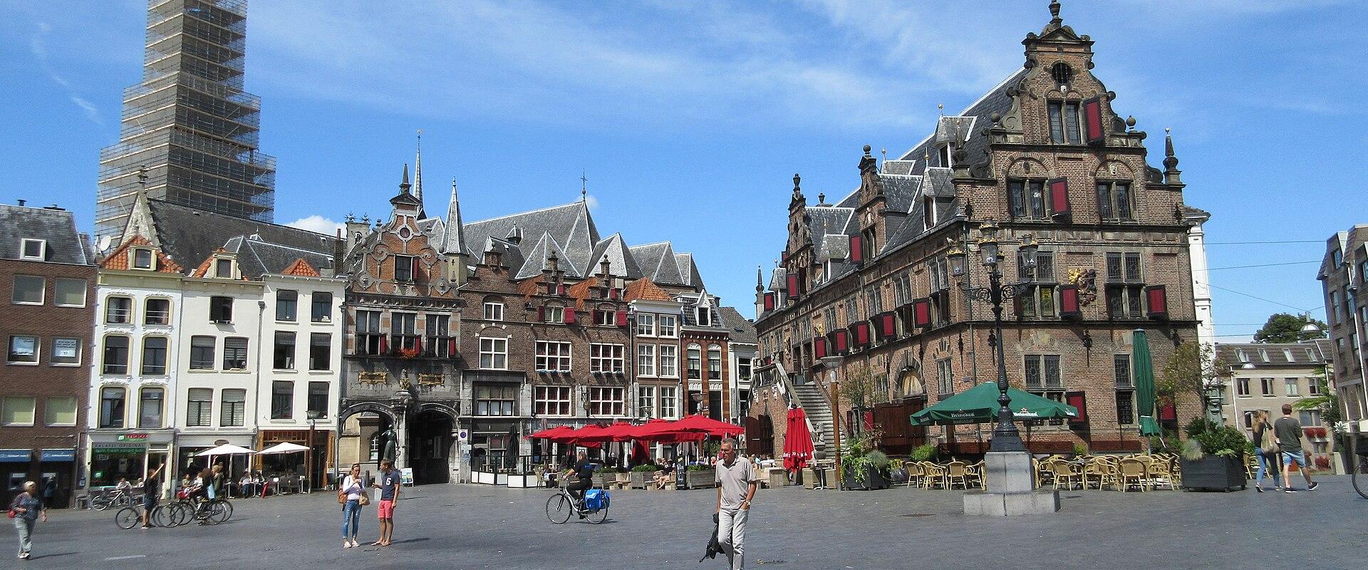 Nijmegen - Overzicht plein