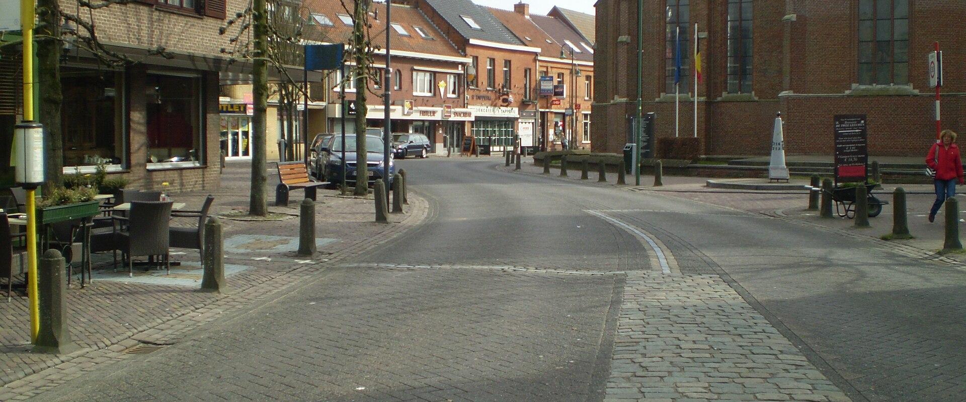 De grens in zicht, hier begon het - panoramio