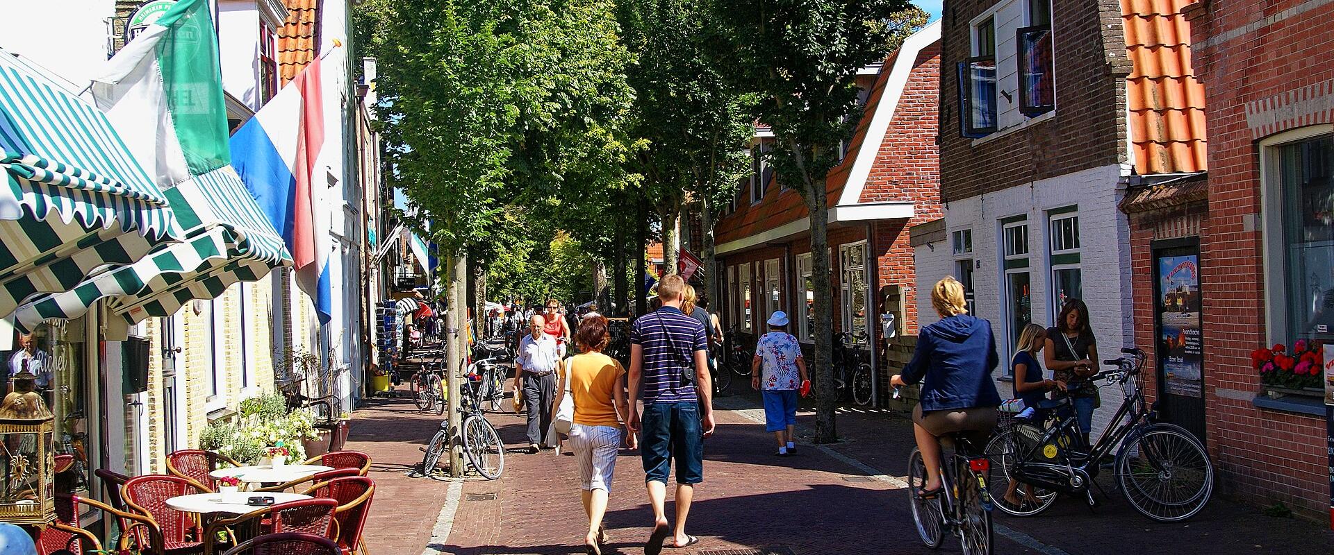 Cafés and brick houses along the Dorpsstraat in Oost-Vlieland