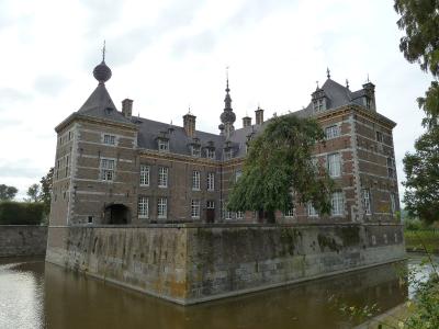 The moated Kasteel Eijsden near the Maas