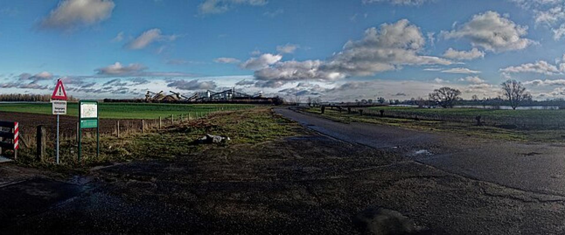 Bemmel - Bemmelse Waard - Buitenpolder - Defensiedijk - 360° Panorama 02
