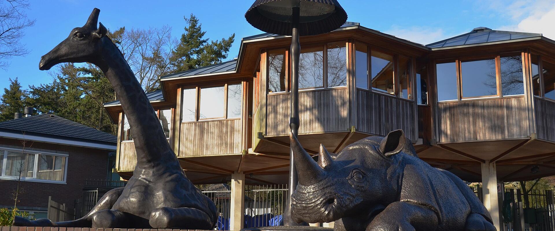 Burgers' Zoo (Nearby Excursion)