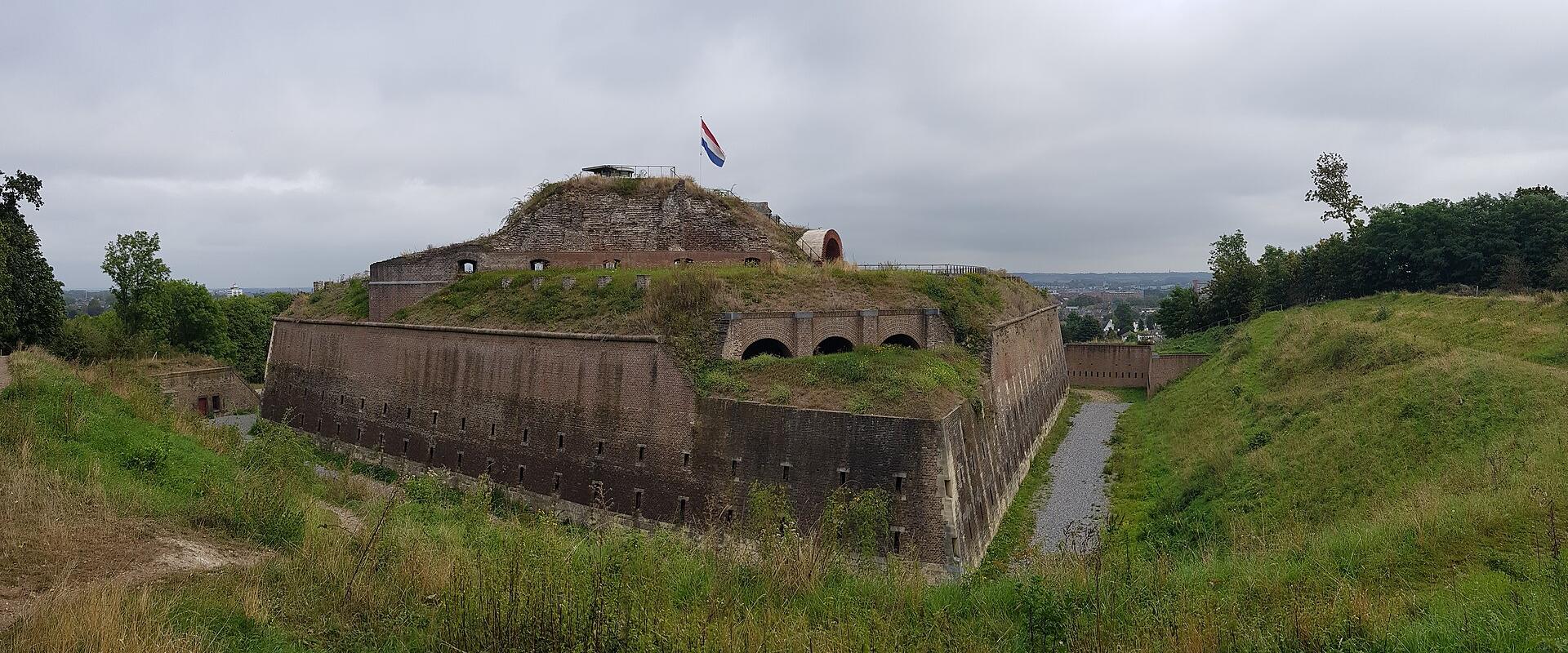Fort Sint Pieter and its moat on the Sint-Pietersberg, Maastricht