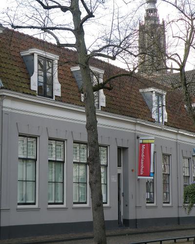 Mondriaanhuis on the Kortegracht, Amersfoort