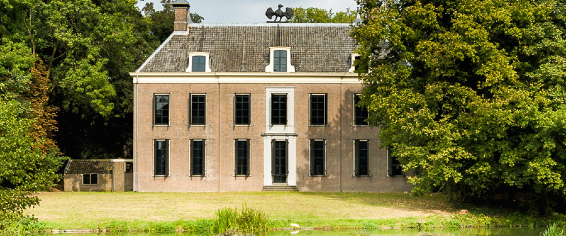 Oud Amelisweerd country house museum