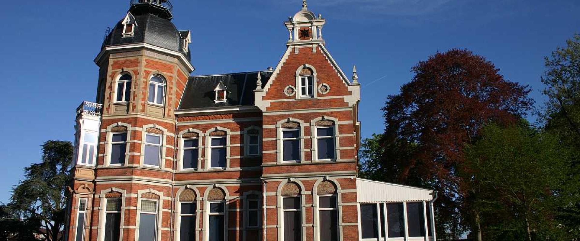 The red-brick villa housing Museum Jan Cunen in Oss